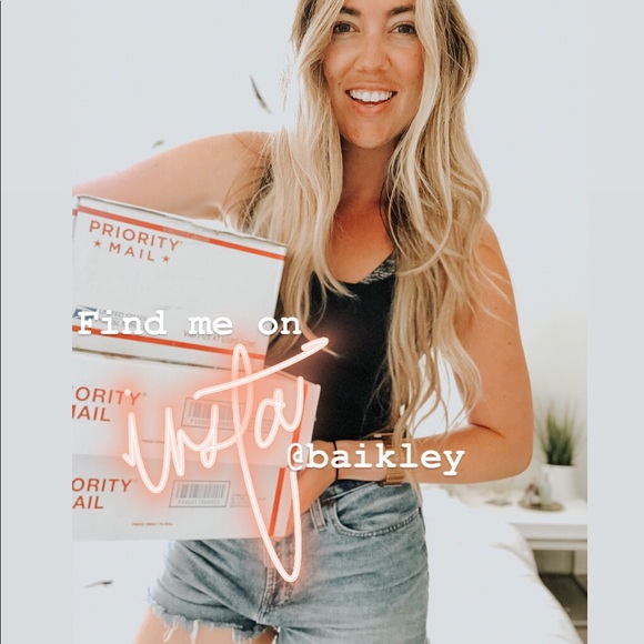 Meet your Posher, Bailey - Picture 2 of 8